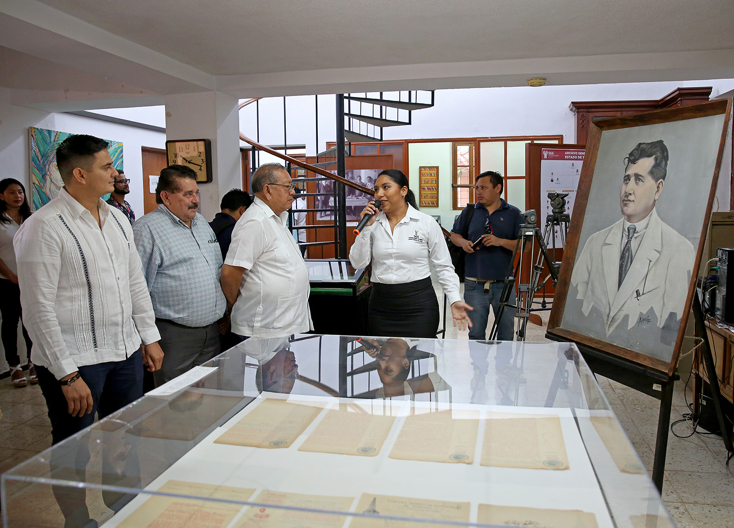 Archivo General presenta catálogo que recopila el trabajo de 10 gobernadores de Yucatán 