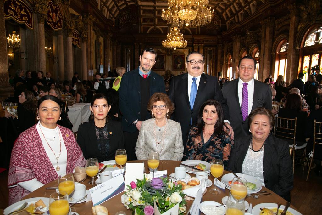 Gobierno del Estado impulsa participación de mujeres en toma de decisiones