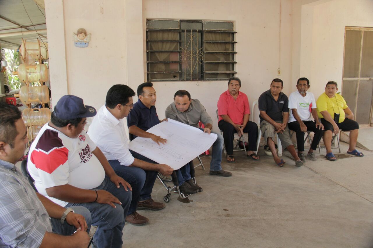 Juan José Canul Pérez, candidato federal por el V Distrito se reúne con grupos vulnerables de la Perla del Sur