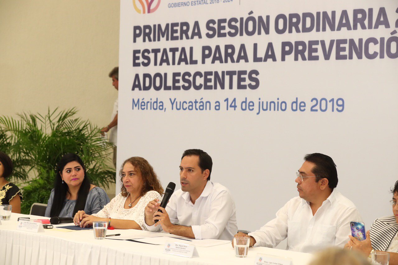 El Gobernador Mauricio Vila Dosal promueve más acciones en favor de las niñas y mujeres yucatecas