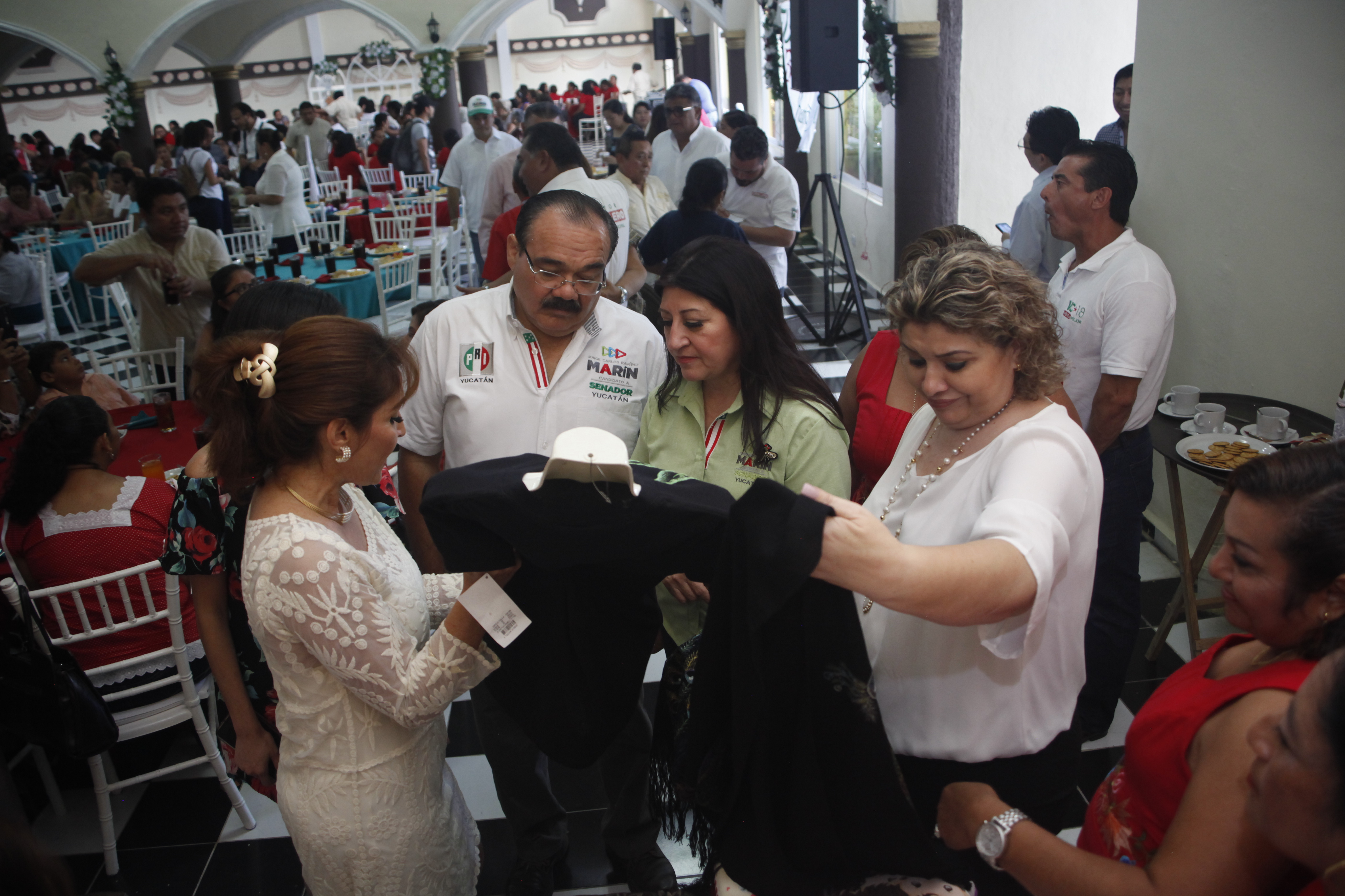 Vamos a mejorar el ingreso de las mujeres, afirma Ramírez Marín 