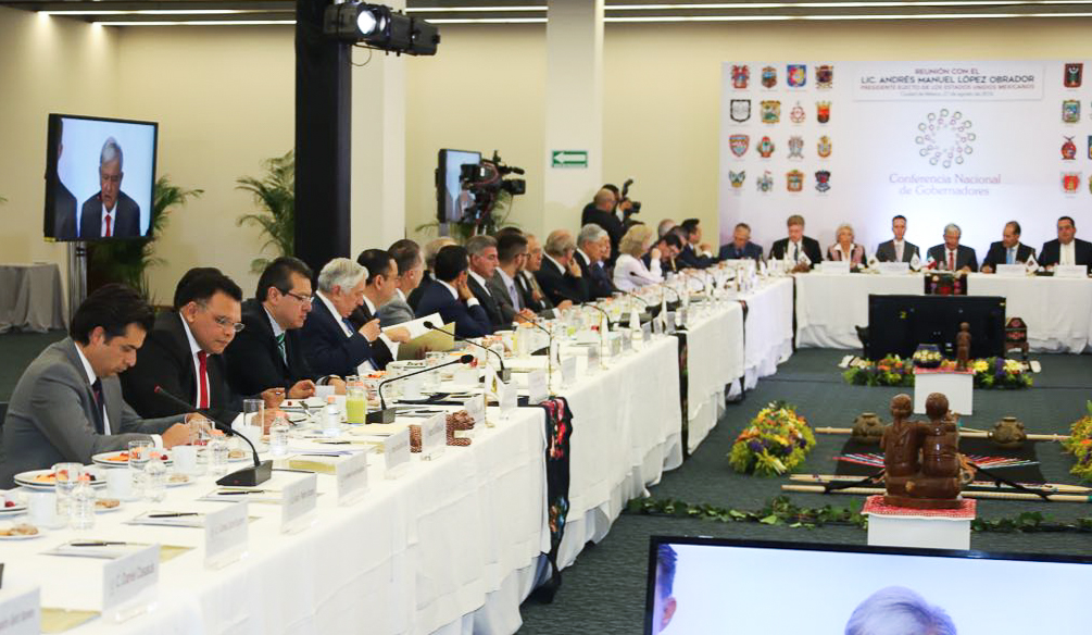RZB en segunda reunión entre integrantes de Conago y Presidente electo de México